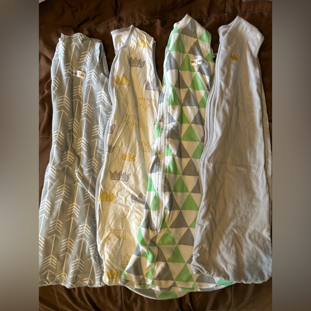 6-12 month baby sleep sacks, lightweight, short sleeves, cotton. 4 pieces.